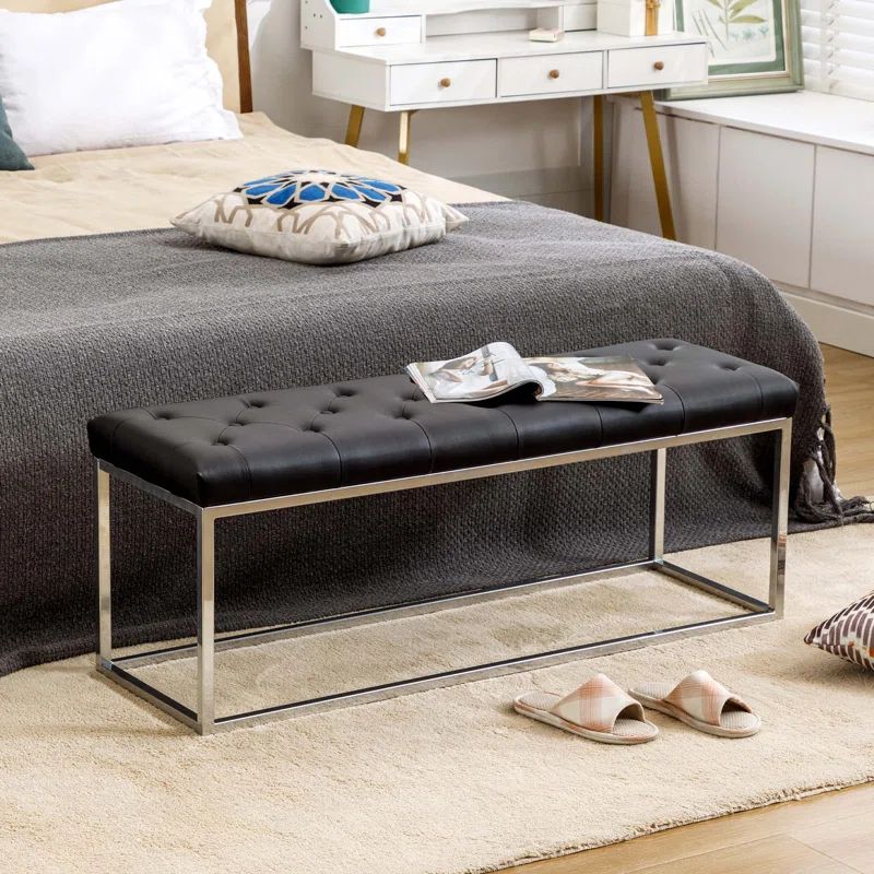 #   طاولة عمل خشبية، مقعد طعام - مراجعة Leatherwork Bench وسعره